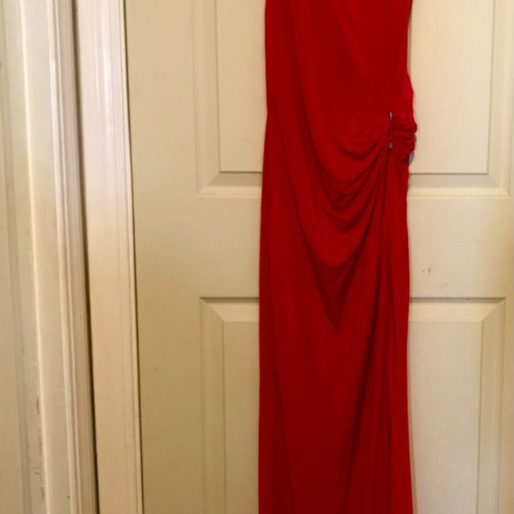 Stunning New-With-Tags Red Marciano Evening Gown